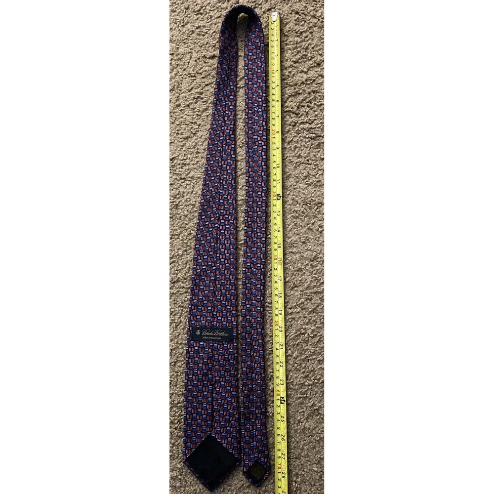 Brooks Brothers Neckwear Tie Blue Red BB All Over Pattern 100% Silk JBHS
